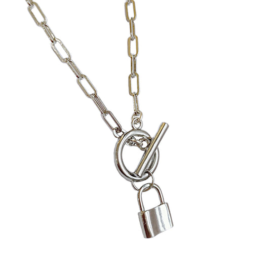 Paperclip Chain Padlock Toggle Necklace in Silver