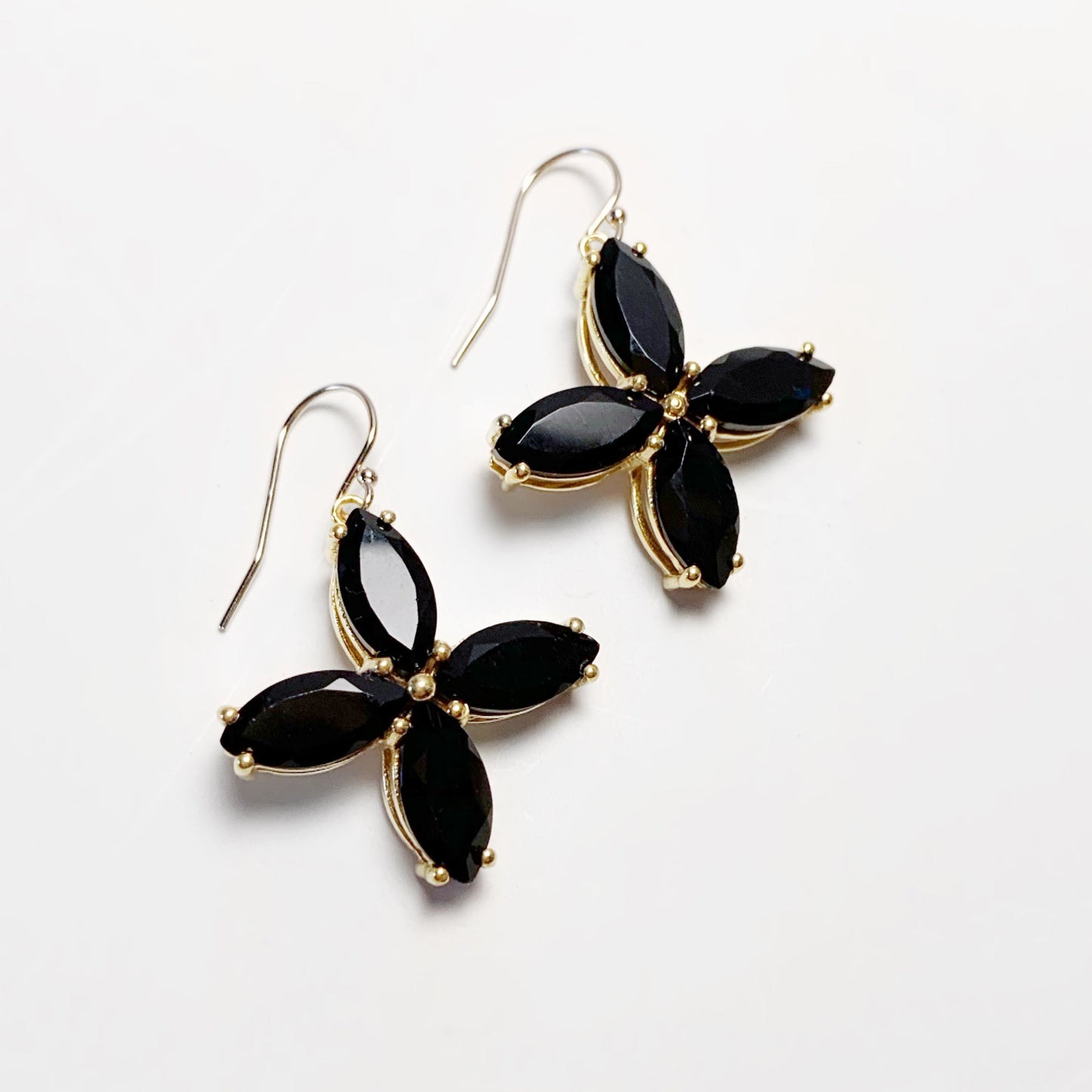 Black Agate Quatrefoil Earrings - LJFjewelry